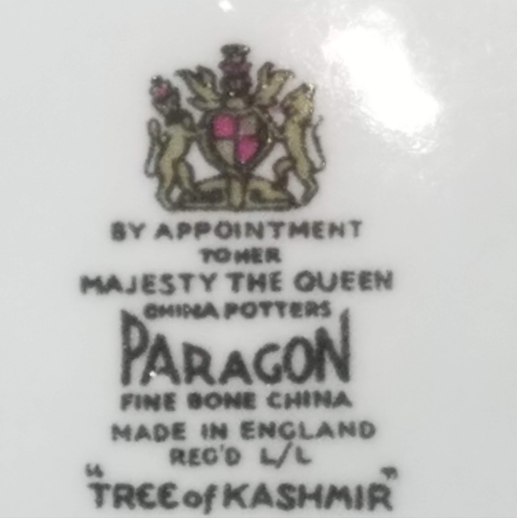 IN THE ORIGINAL PACHEGE/BOX 2 BEAUTIFUL PARAGON ENGLISH BON CHINA CANDLE HOLDERS - Picture 6 of 7